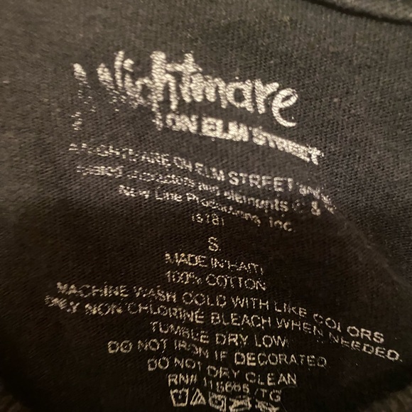 Small "Nightmare On Elm Street" Long Sleeve - Picture 4 of 4